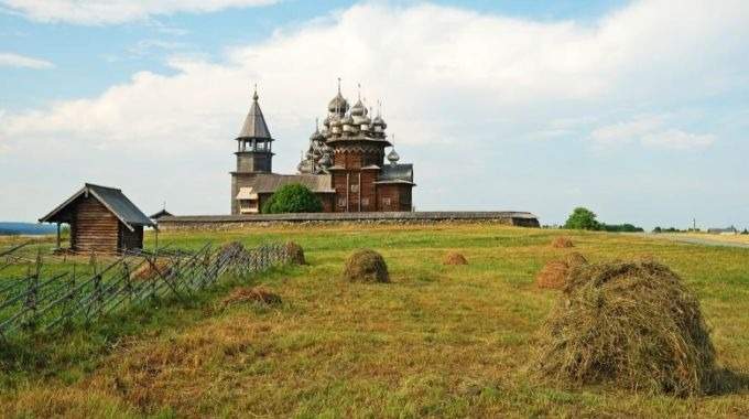 UNESCO Weltkulturerbe in Russland: Moskau - Nowgorod - Kizhi - St. Petersburg (CB-30)